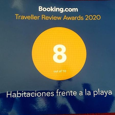 Habitaciones Frente A La Playa マラガ エクステリア 写真