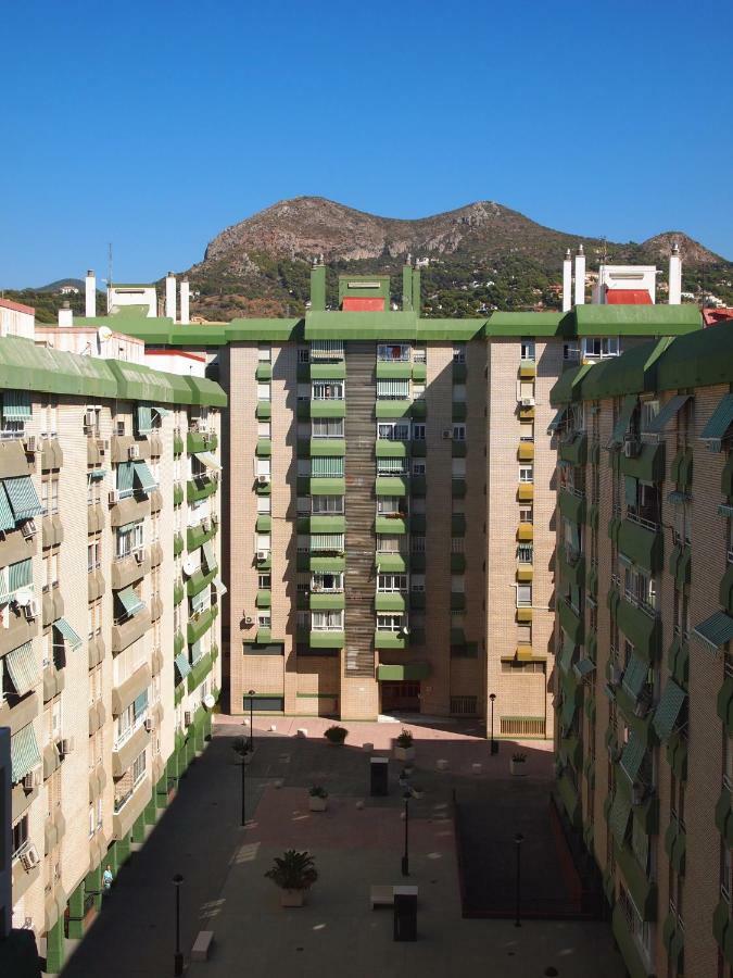 Habitaciones Frente A La Playa マラガ エクステリア 写真